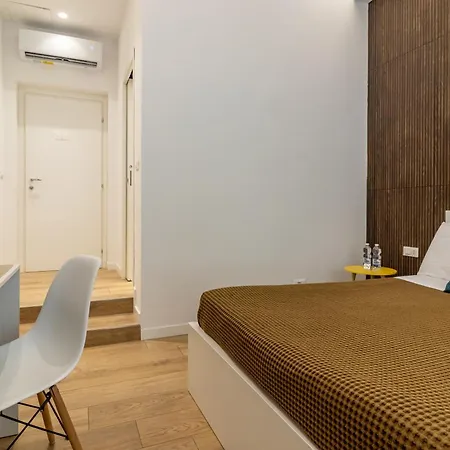 Pensionat September's - Mytouristhome La Spezia